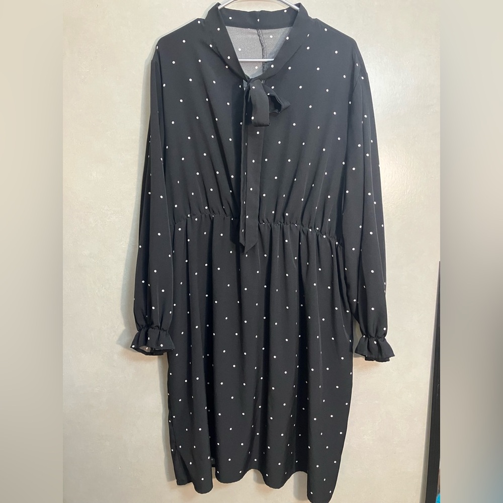 SHEIN 3X Black and White Polka Dot Dress. Excellent condition.